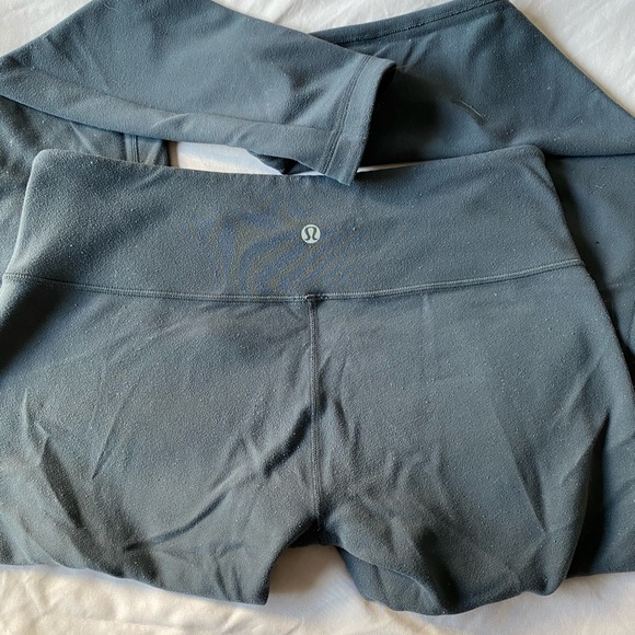 lululemon athletica Pants - Grey/Black reversible lululemon wunder under